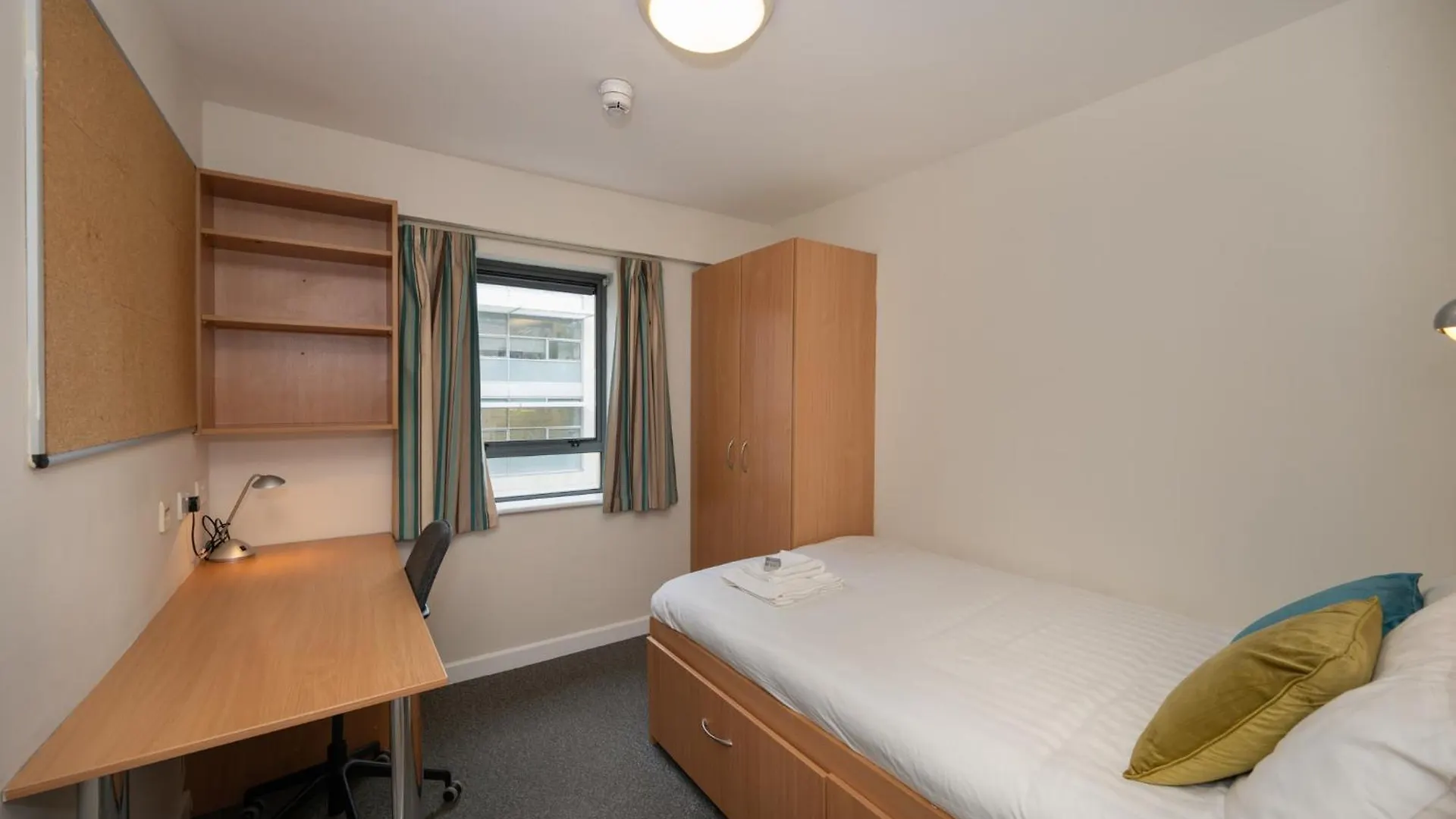 Victoria Lodge - Ucc Summer Beds Cork